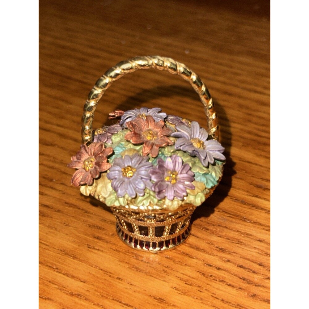 COLORFUL Trinket Box Gold Tone FLOWER BASKET Magnetic Closure Porcelain Inner